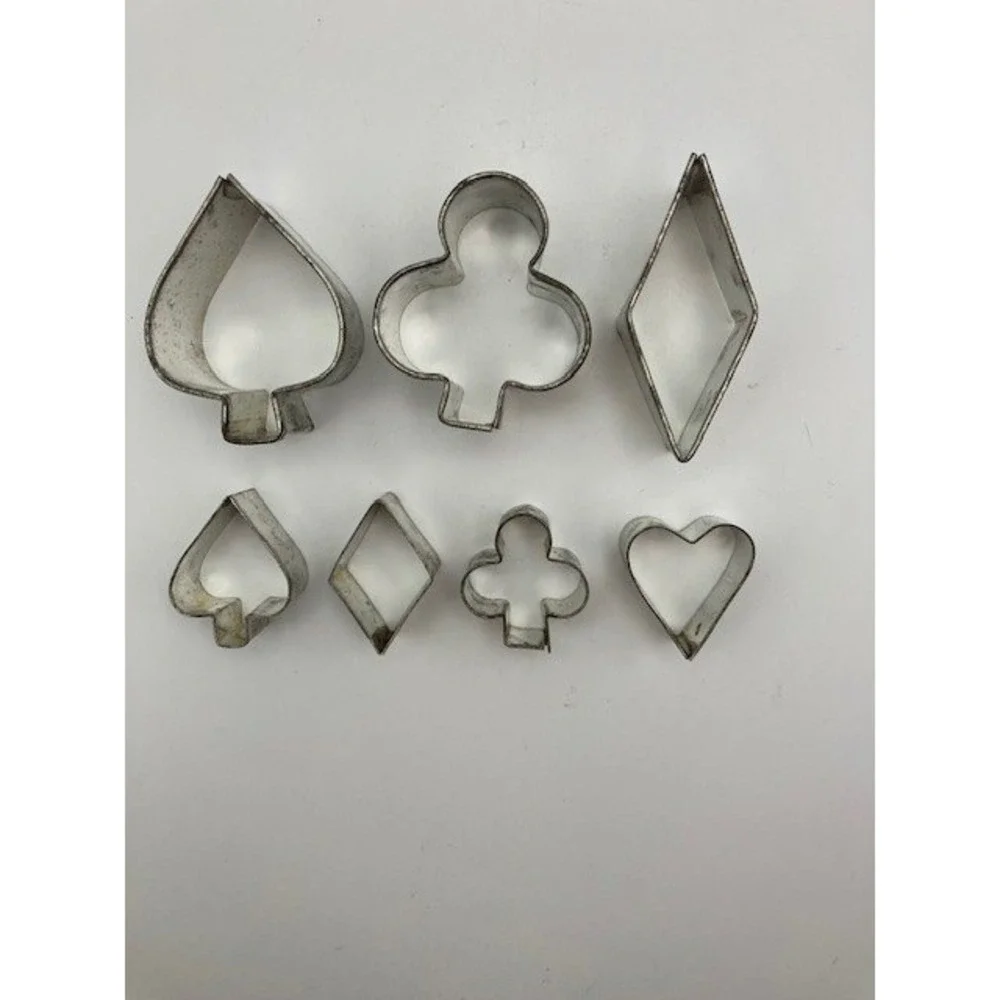 Vintage Card Suit Cookie Cutters Set of 7 Spade Club Diamond Heart‎ Baking